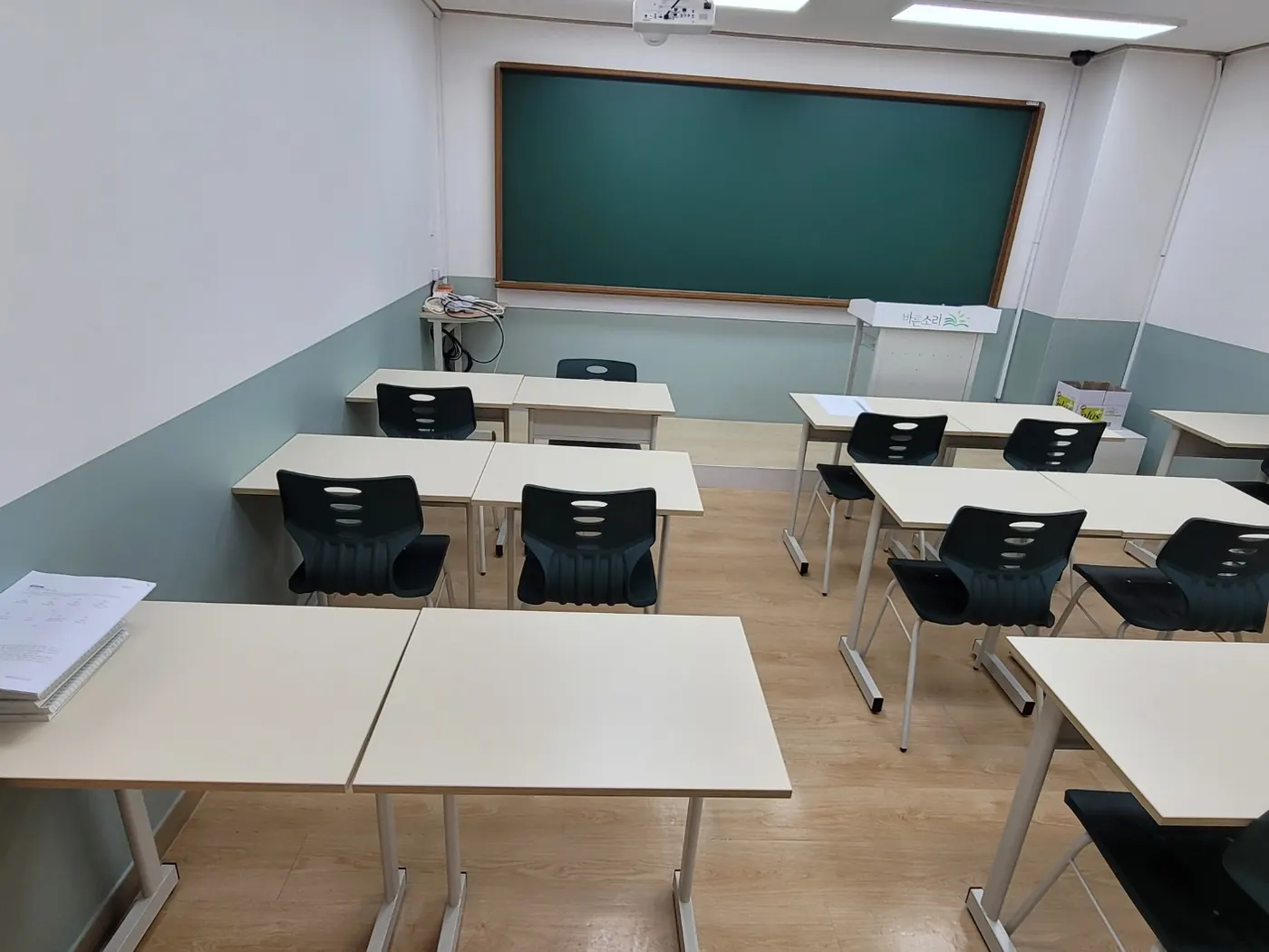 열람석 정리 — 금남로4가 학원청소 현장