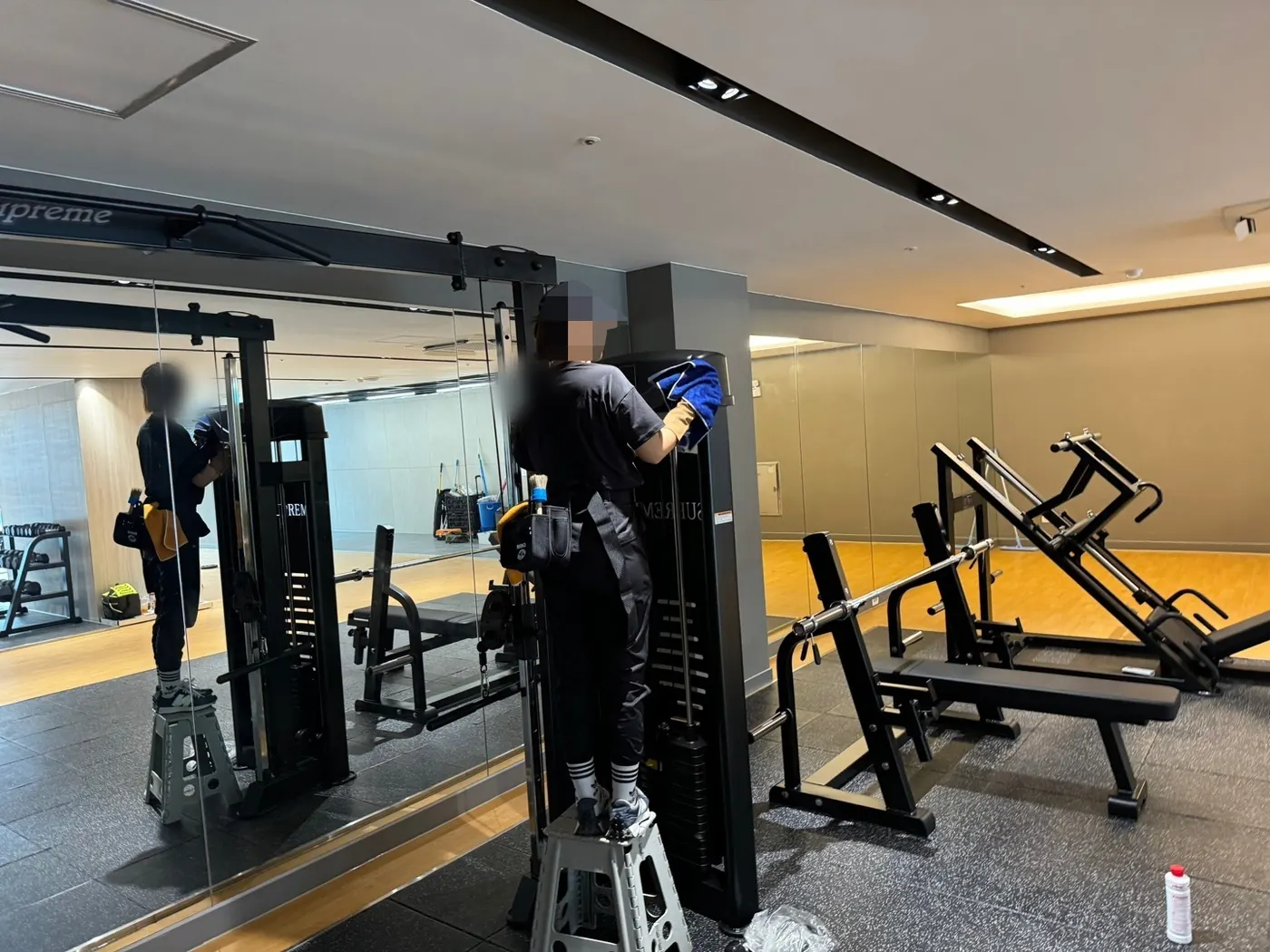 작업 진행 — 본촌동 헬스장청소 현장