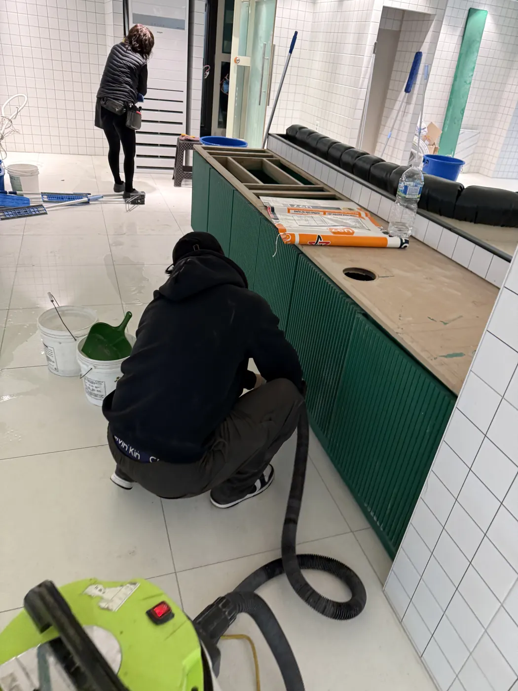 세정 진행 — 매곡동 식당청소 현장