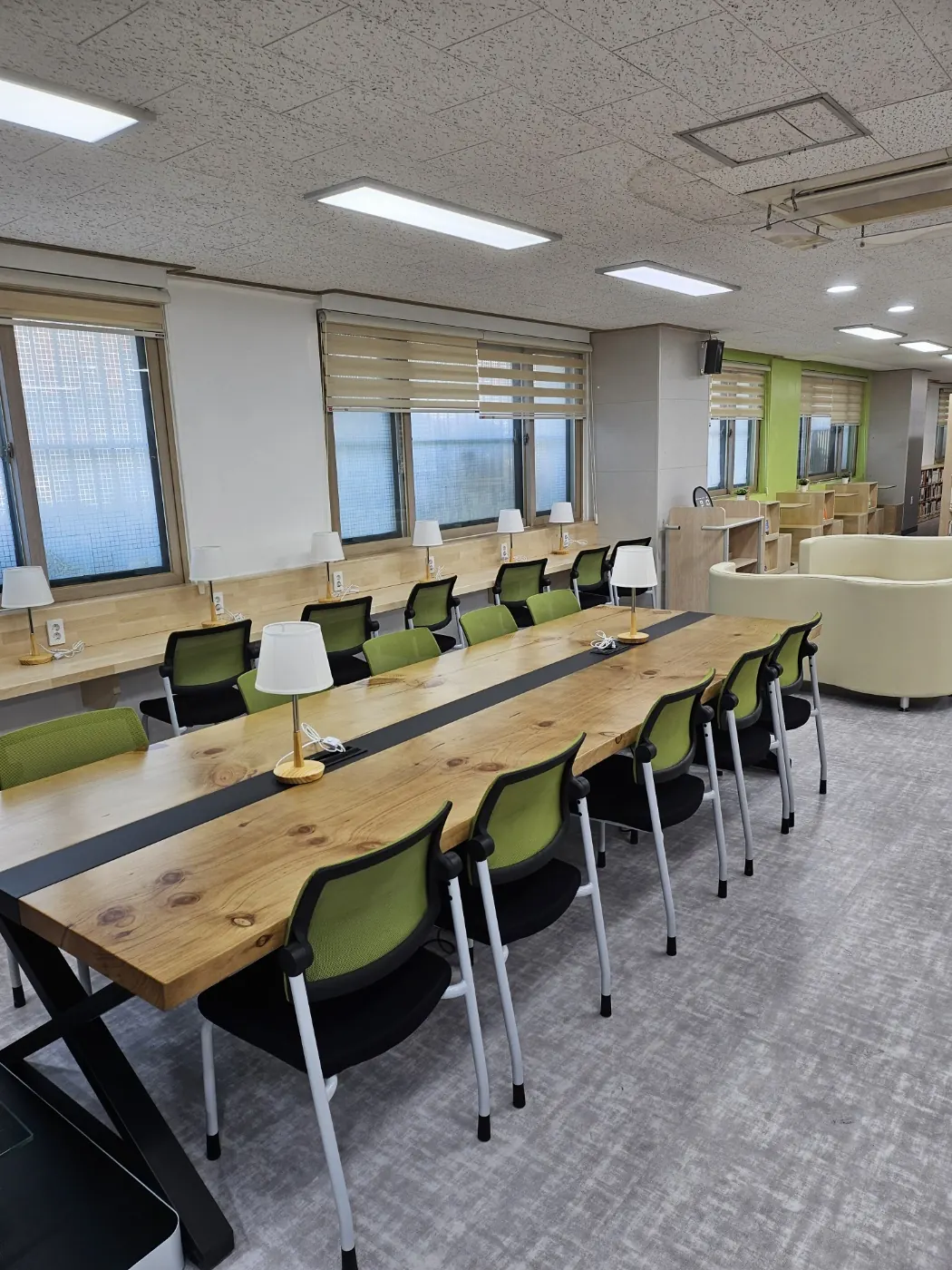 안청동 학교청소 시공 현장 — 교실 마감